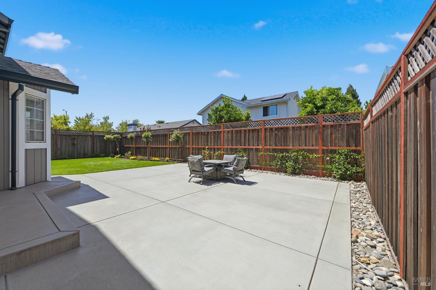 3547 Banyan Street Santa Rosa CA 95403