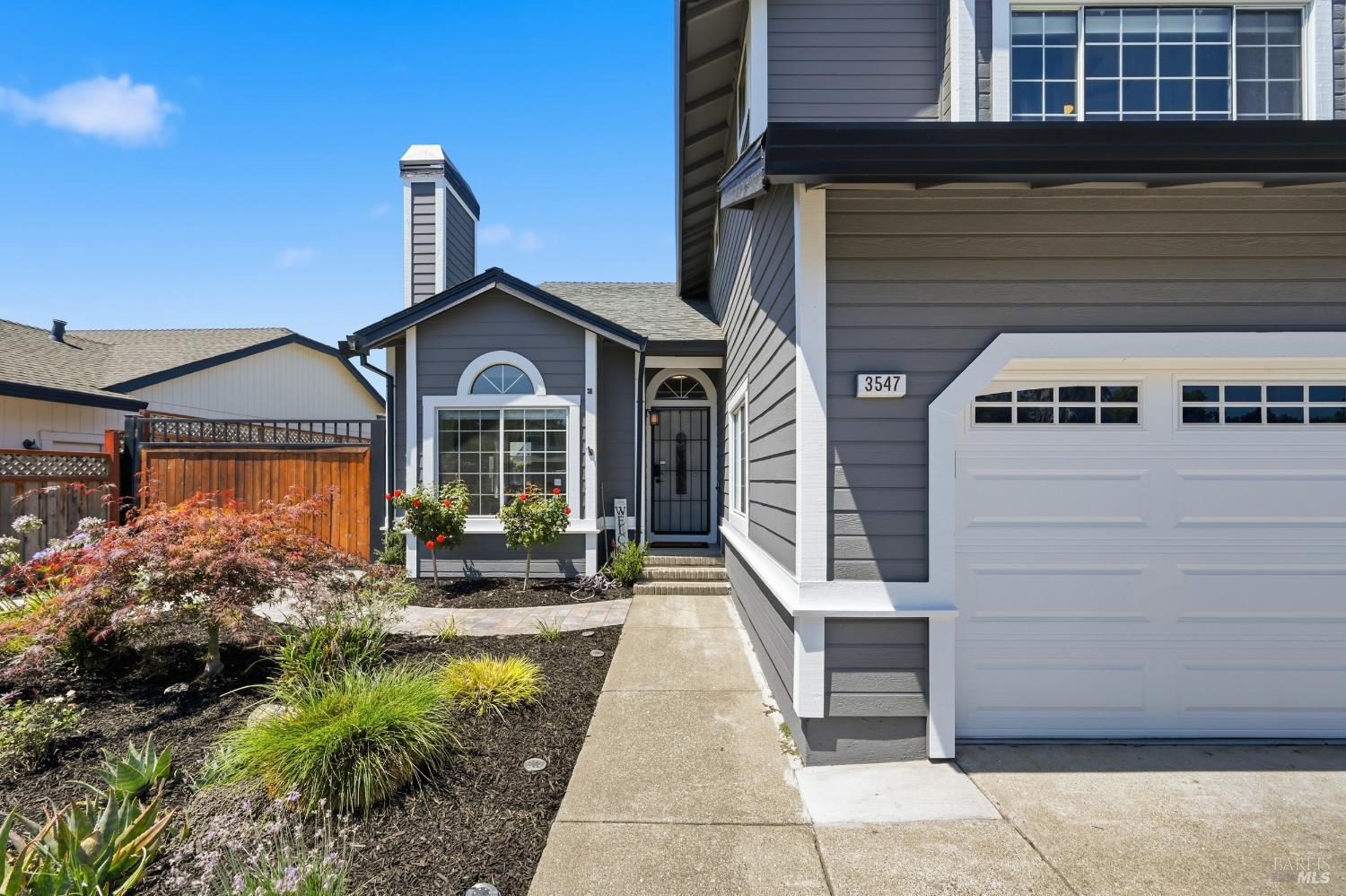 3547 Banyan Street Santa Rosa CA 95403
