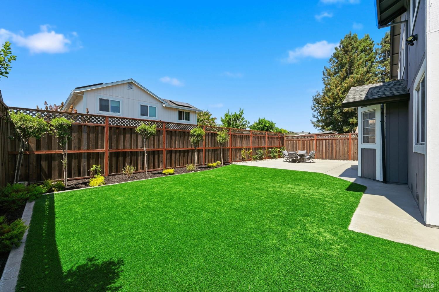 3547 Banyan Street Santa Rosa CA 95403