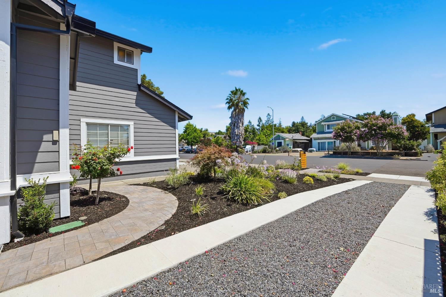 3547 Banyan Street Santa Rosa CA 95403