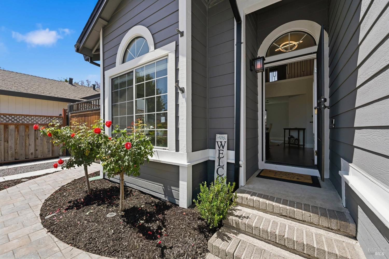 3547 Banyan Street Santa Rosa CA 95403