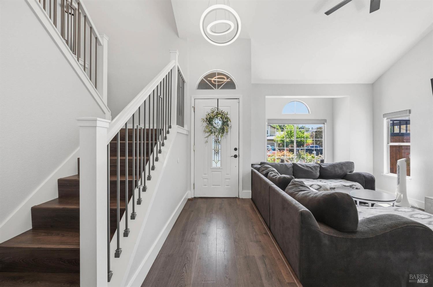 3547 Banyan Street Santa Rosa CA 95403