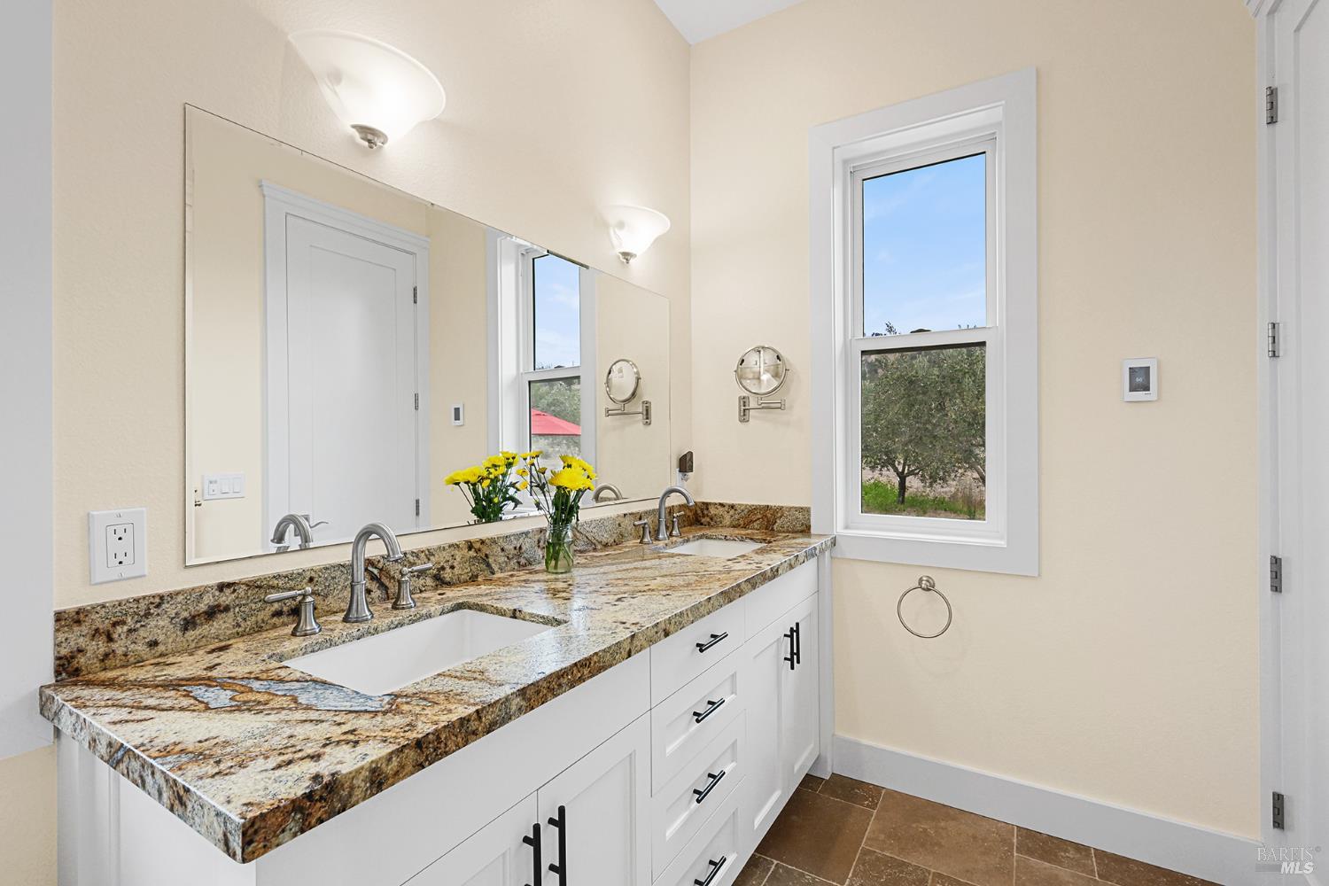 6295 Sonoma Highway Santa Rosa CA 95409