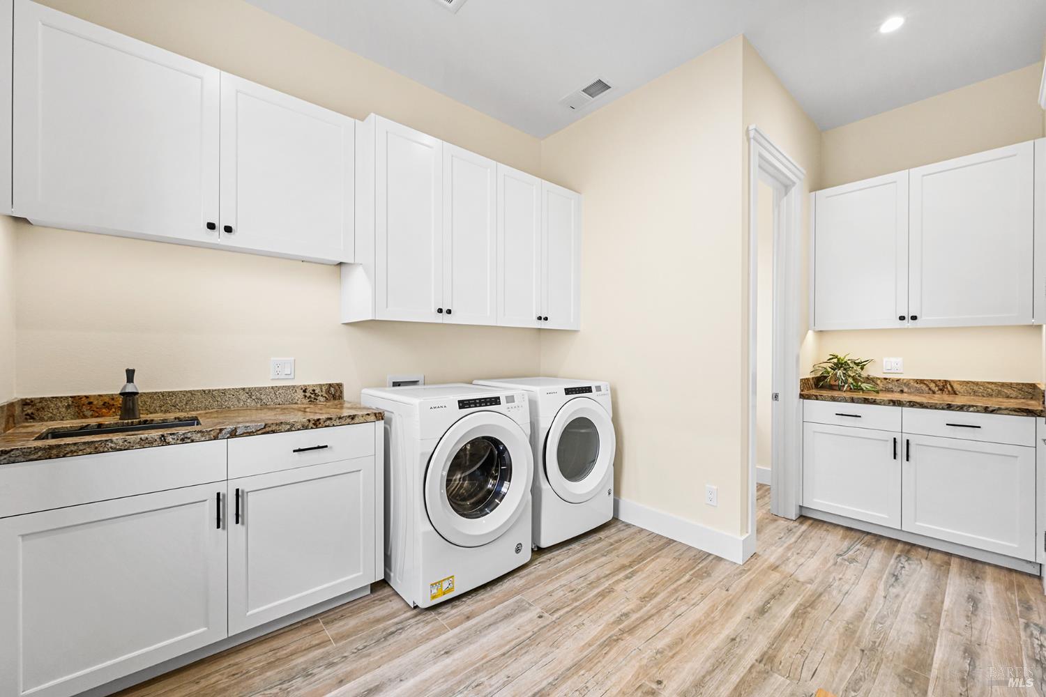 6295 Sonoma Highway Santa Rosa CA 95409