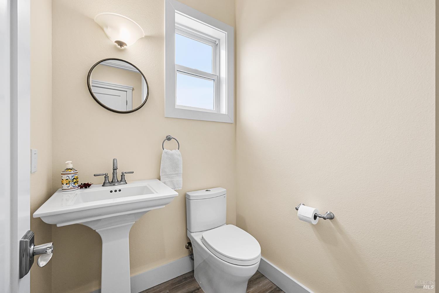 6295 Sonoma Highway Santa Rosa CA 95409