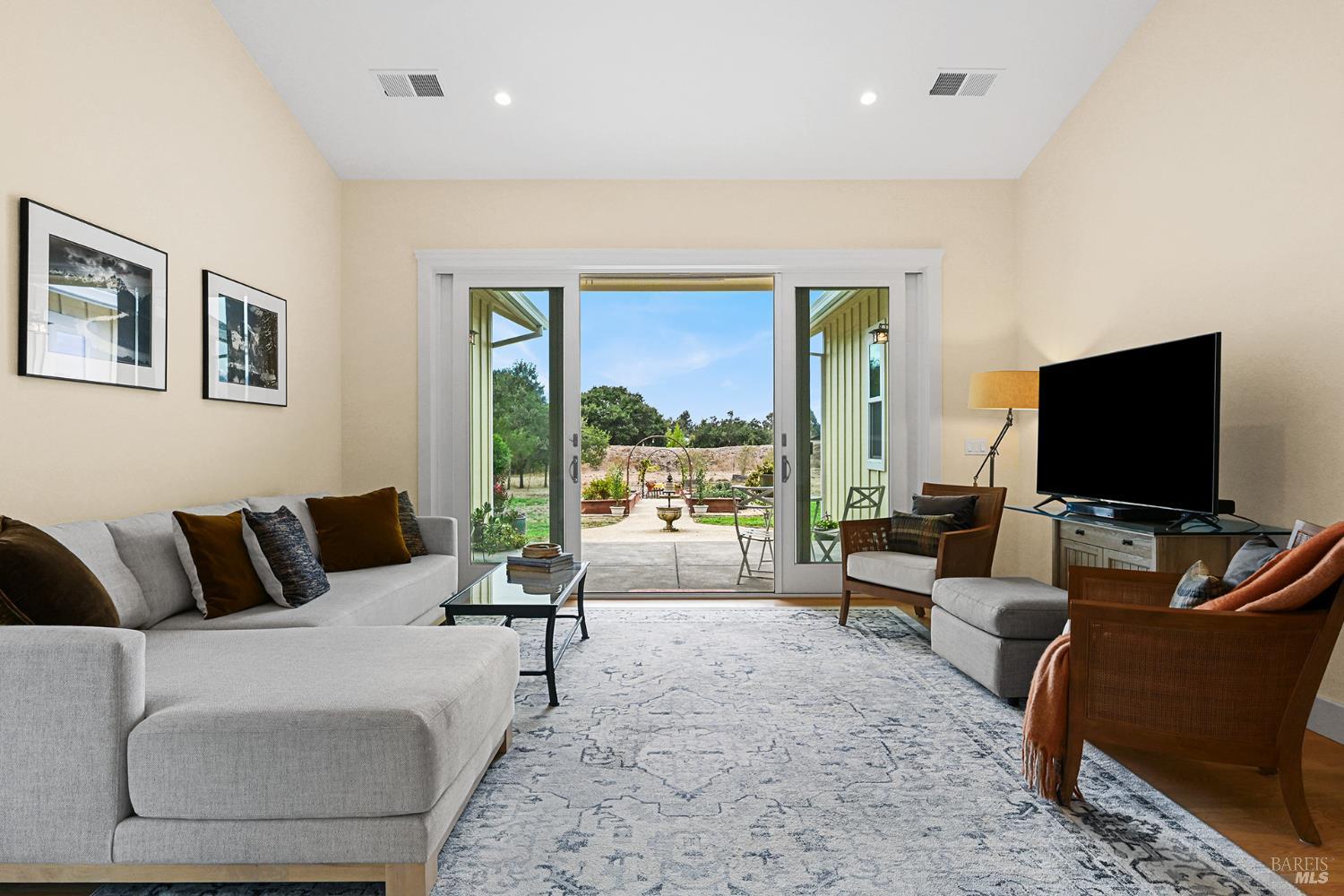 6295 Sonoma Highway Santa Rosa CA 95409