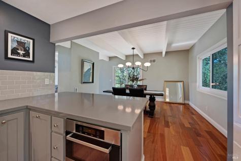 4727 Woodview Drive Santa Rosa CA 95405