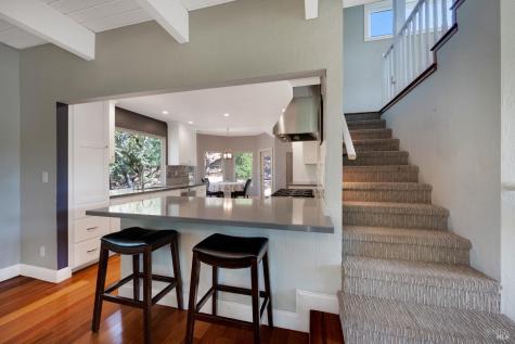 4727 Woodview Drive Santa Rosa CA 95405