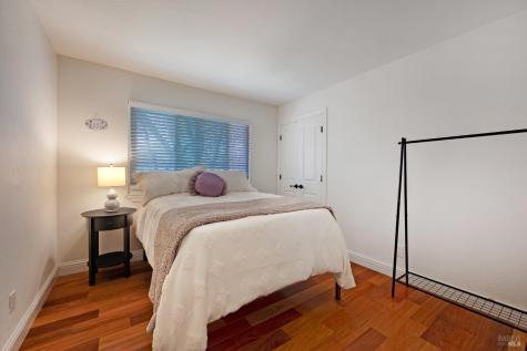 4727 Woodview Drive Santa Rosa CA 95405