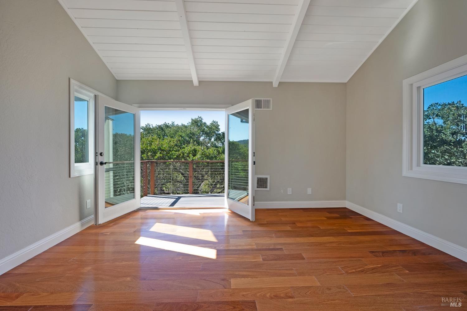 4727 Woodview Drive Santa Rosa CA 95405