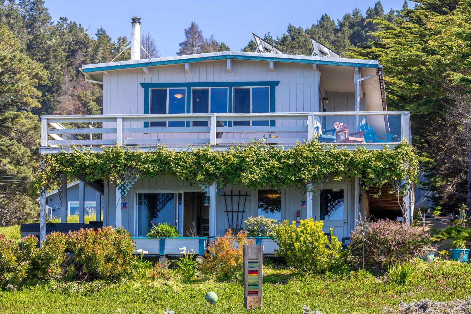 1440 Navarro Bluff Road Albion CA 95410