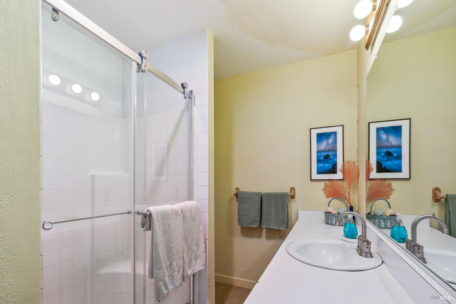 1440 Navarro Bluff Road Albion CA 95410