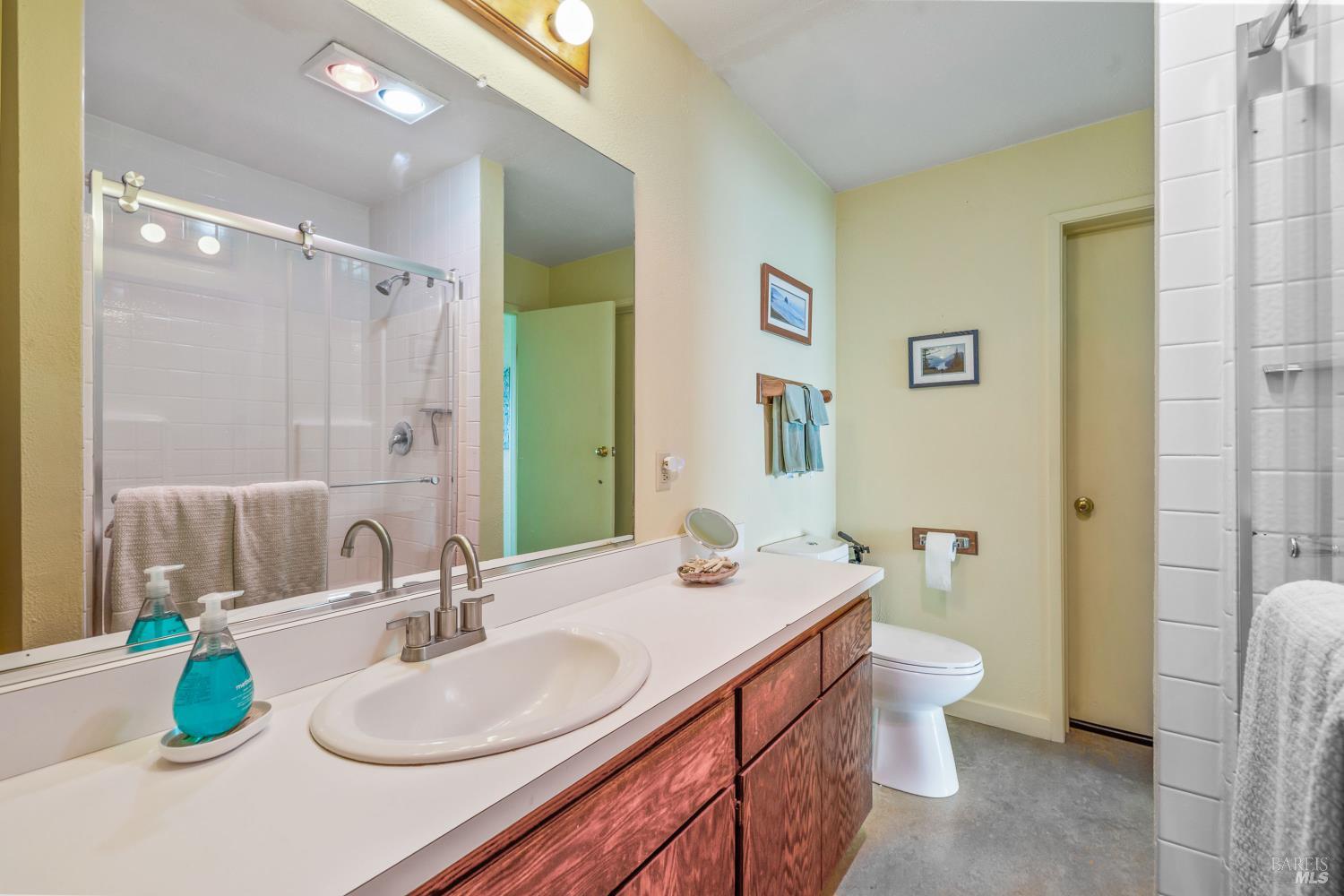 1440 Navarro Bluff Road Albion CA 95410