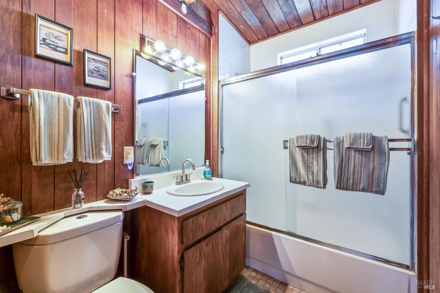1440 Navarro Bluff Road Albion CA 95410