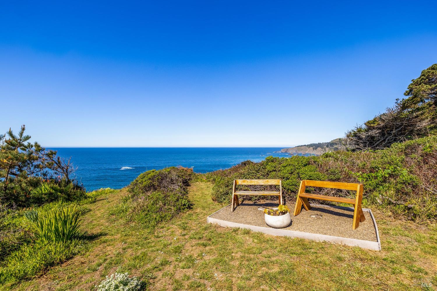 1440 Navarro Bluff Road Albion CA 95410