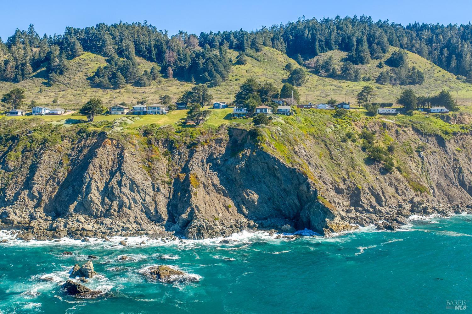 1440 Navarro Bluff Road Albion CA 95410