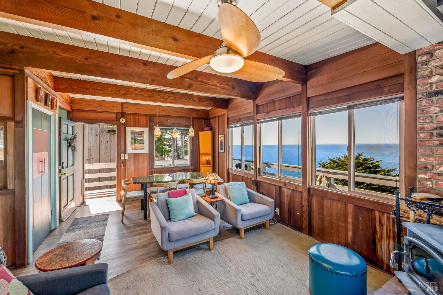 1440 Navarro Bluff Road Albion CA 95410