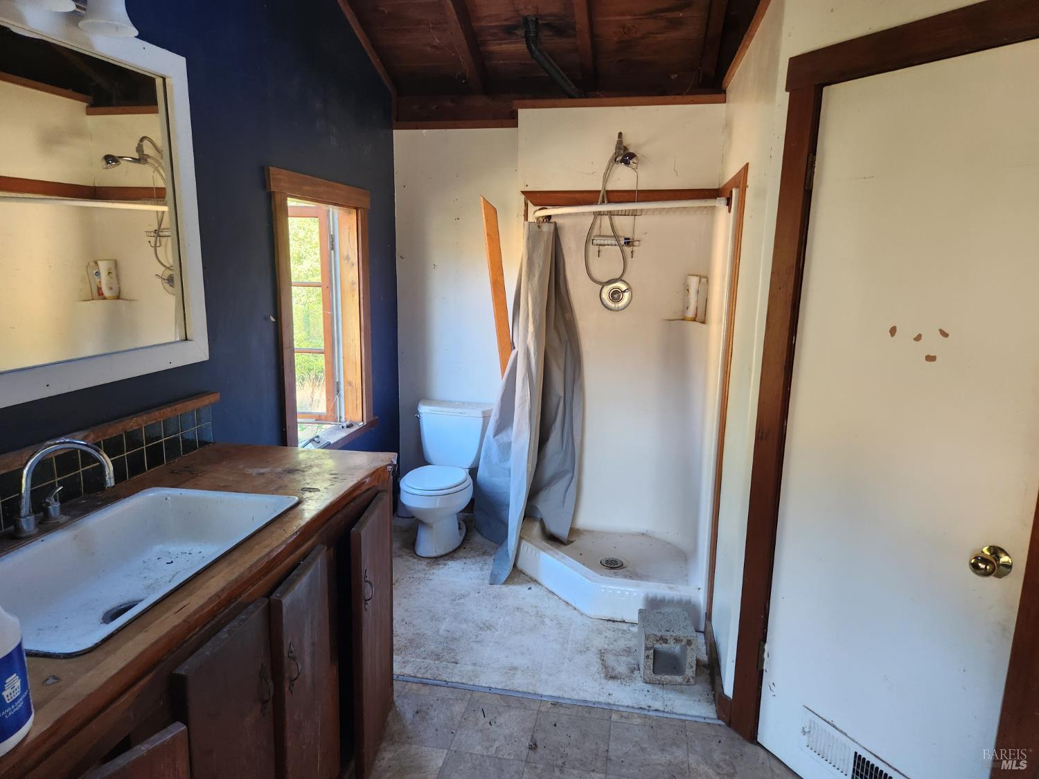 13333 Low Gap Road Ukiah CA 95482