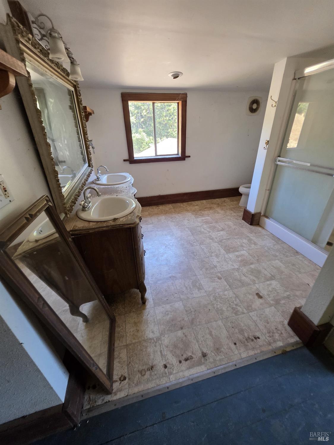 13333 Low Gap Road Ukiah CA 95482