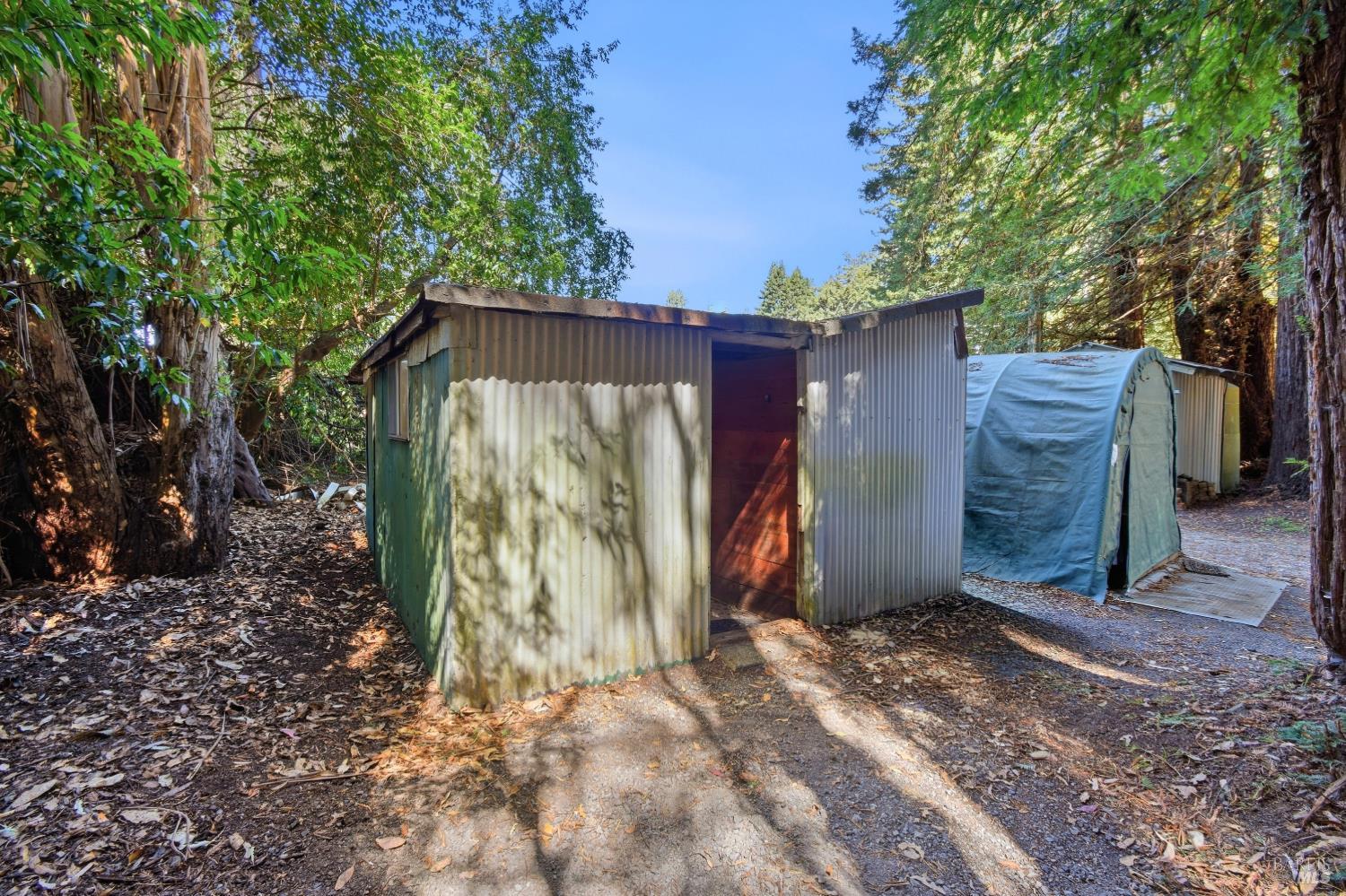 16960-16962 Taylor Lane Occidental CA 95465