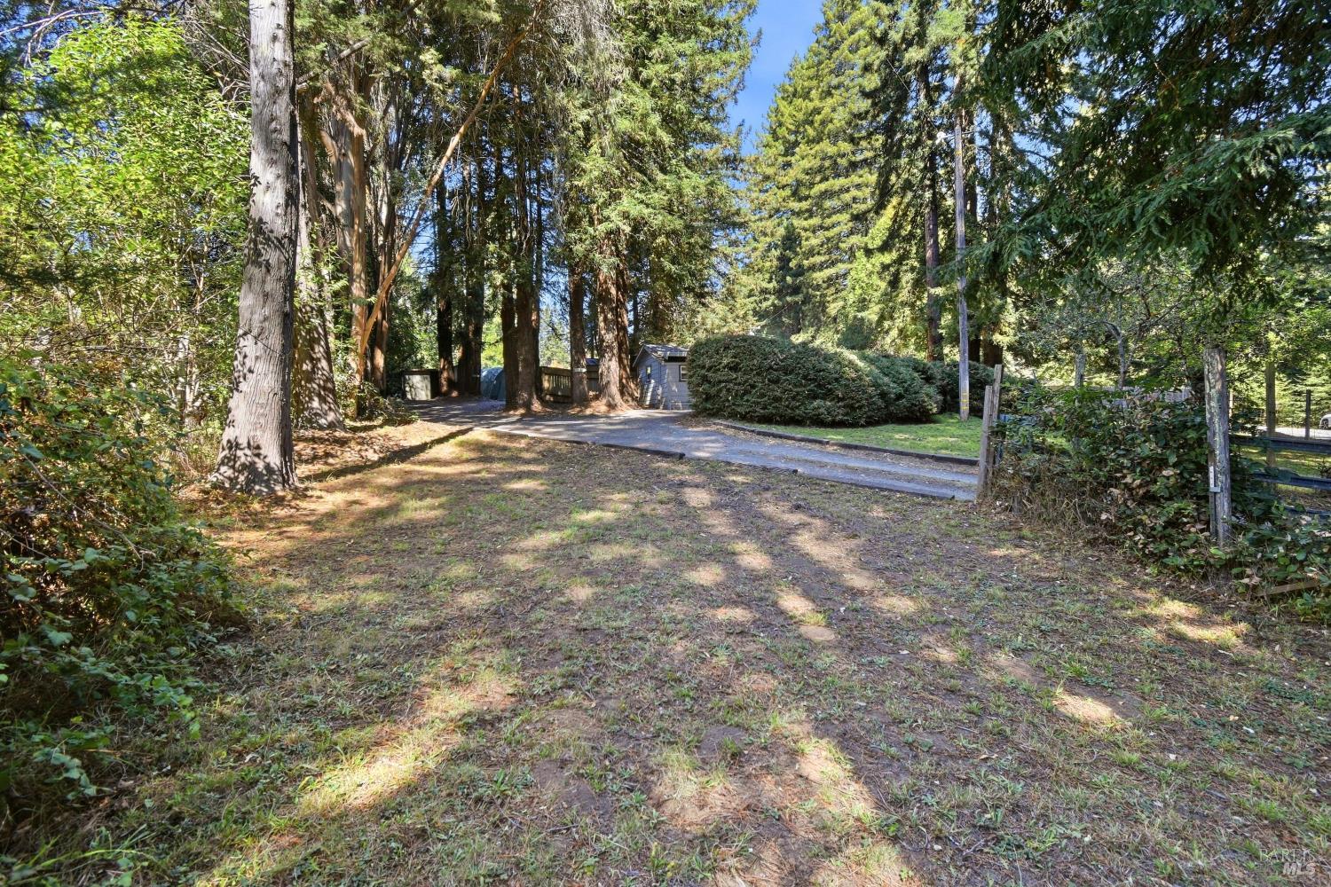 16960-16962 Taylor Lane Occidental CA 95465