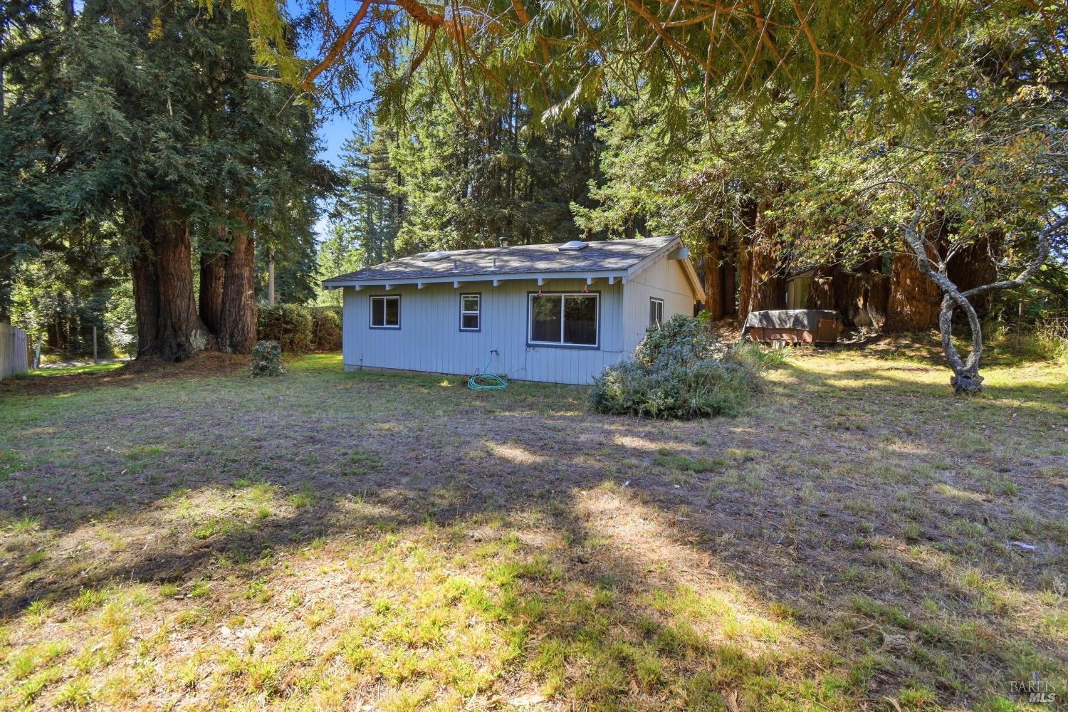 16960-16962 Taylor Lane Occidental CA 95465