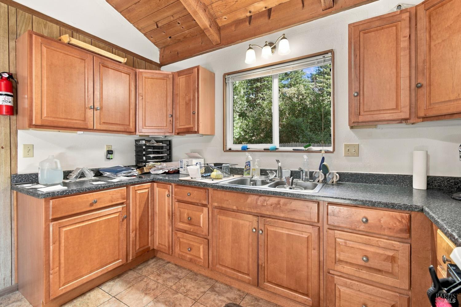 16960-16962 Taylor Lane Occidental CA 95465
