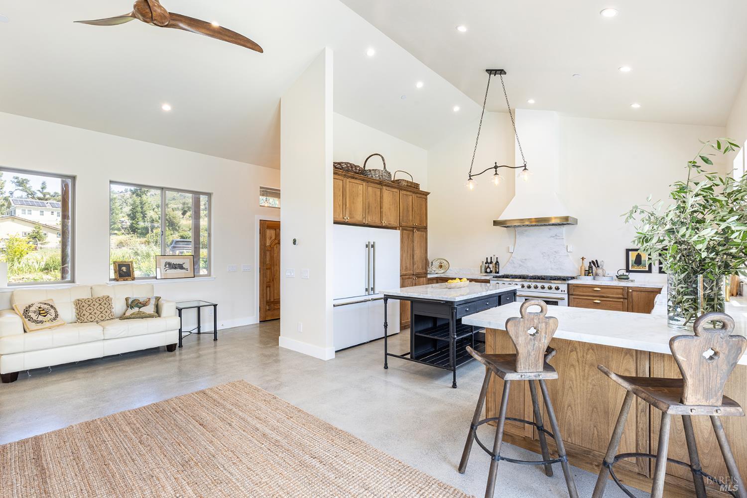 753 Sunnyside Road St. Helena CA 94574