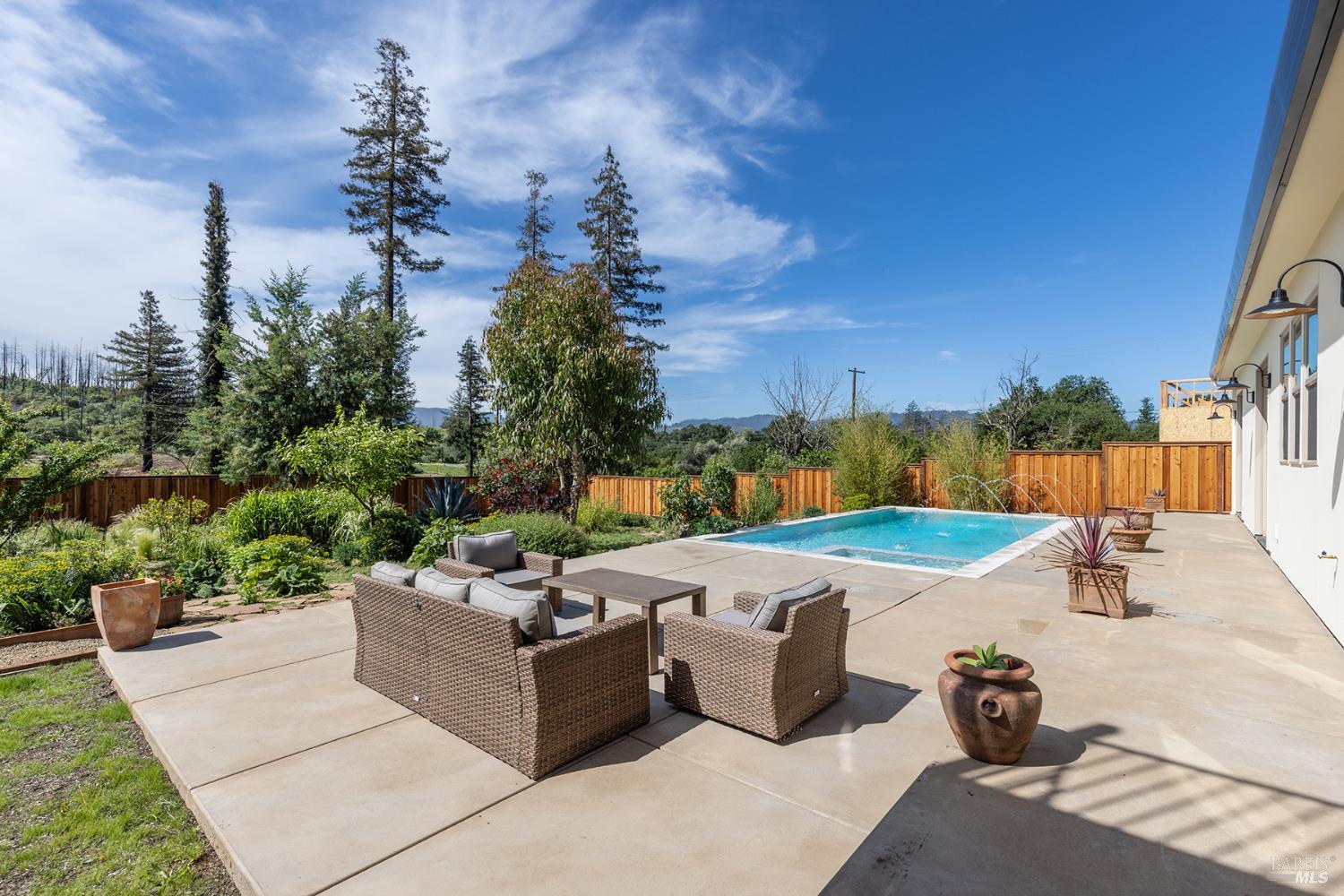 753 Sunnyside Road St. Helena CA 94574