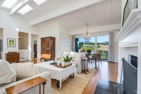 1790 Warm Springs Road Glen Ellen CA 95442