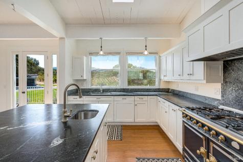 1790 Warm Springs Road Glen Ellen CA 95442
