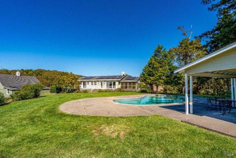 1790 Warm Springs Road Glen Ellen CA 95442