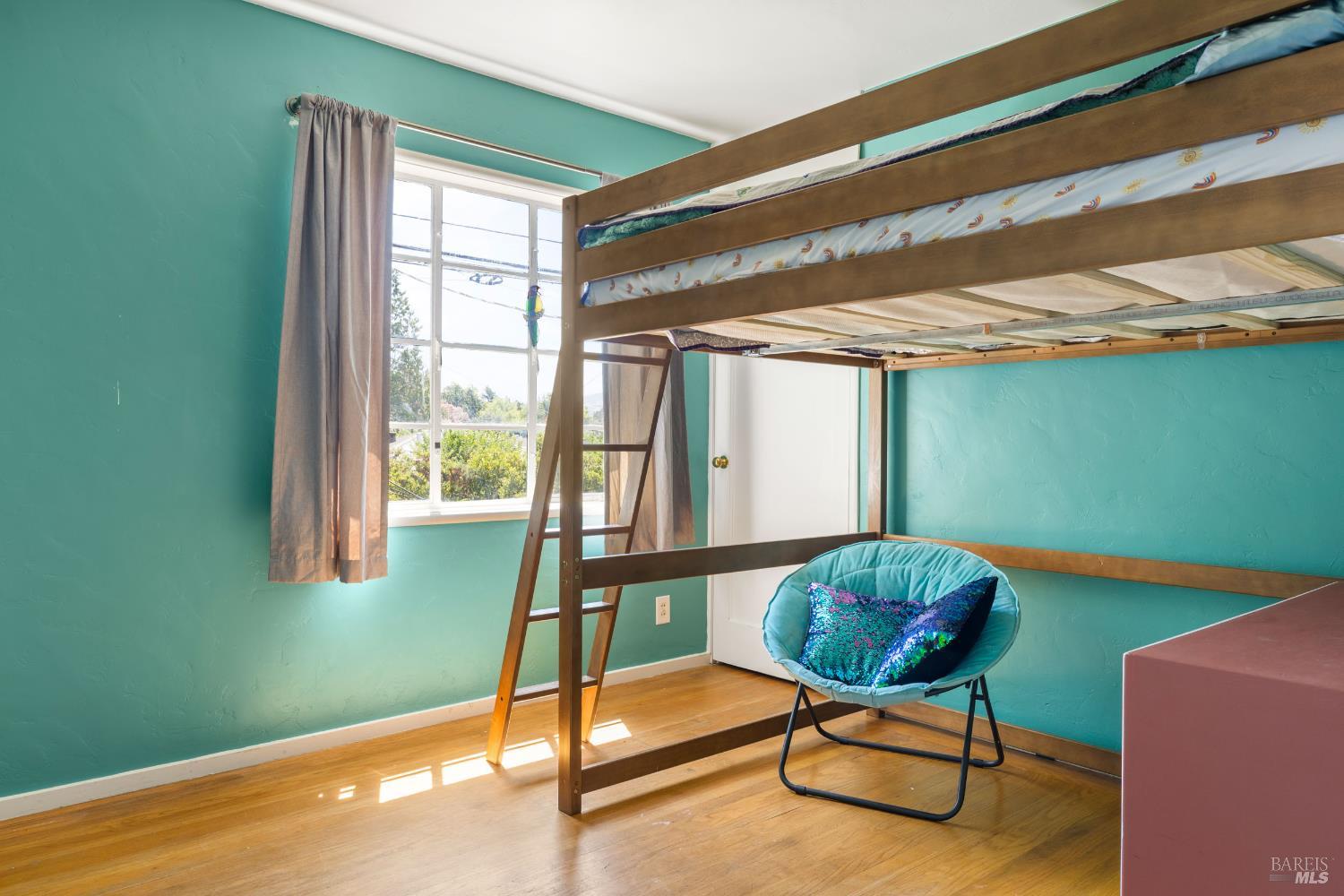 2053 Humboldt Street Santa Rosa CA 95404