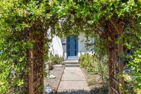 2053 Humboldt Street Santa Rosa CA 95404