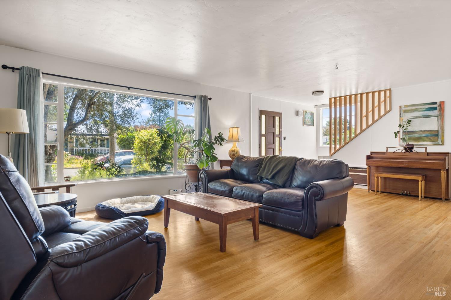 2053 Humboldt Street Santa Rosa CA 95404
