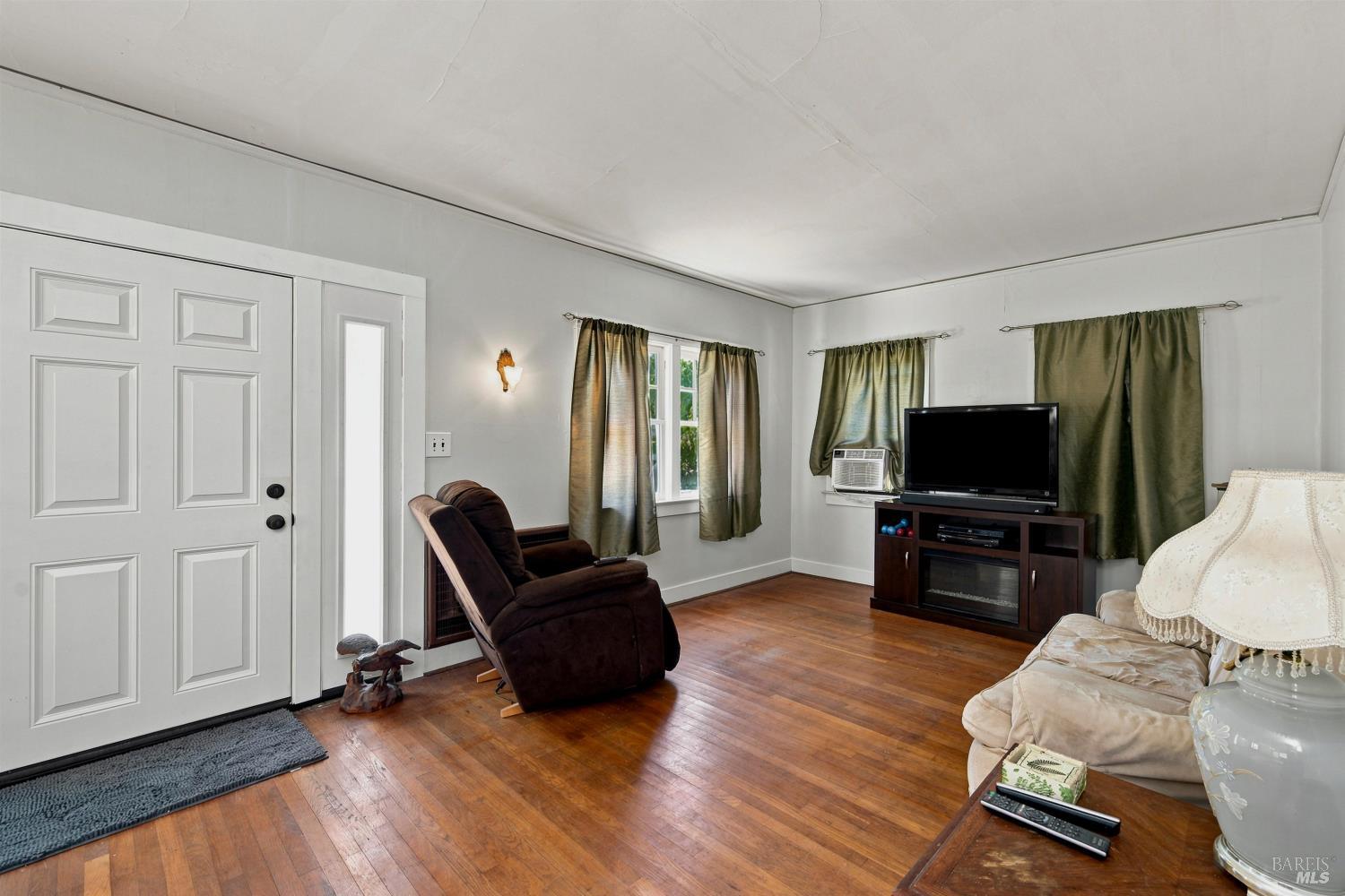 422 1st Street Upper Lake CA 95485