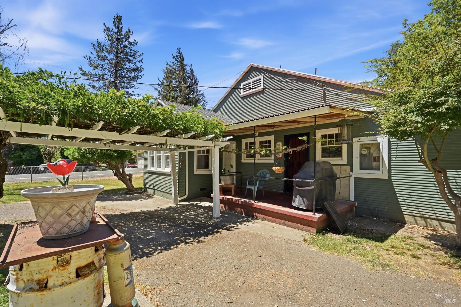 422 1st Street Upper Lake CA 95485