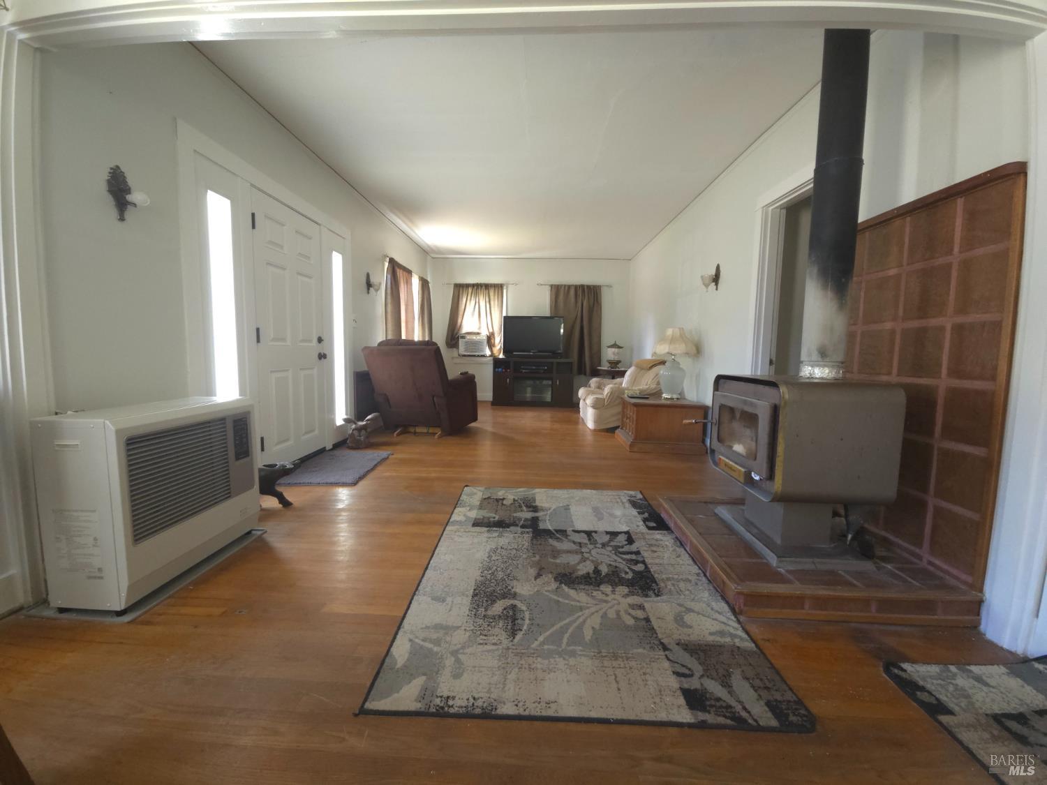 422 1st Street Upper Lake CA 95485