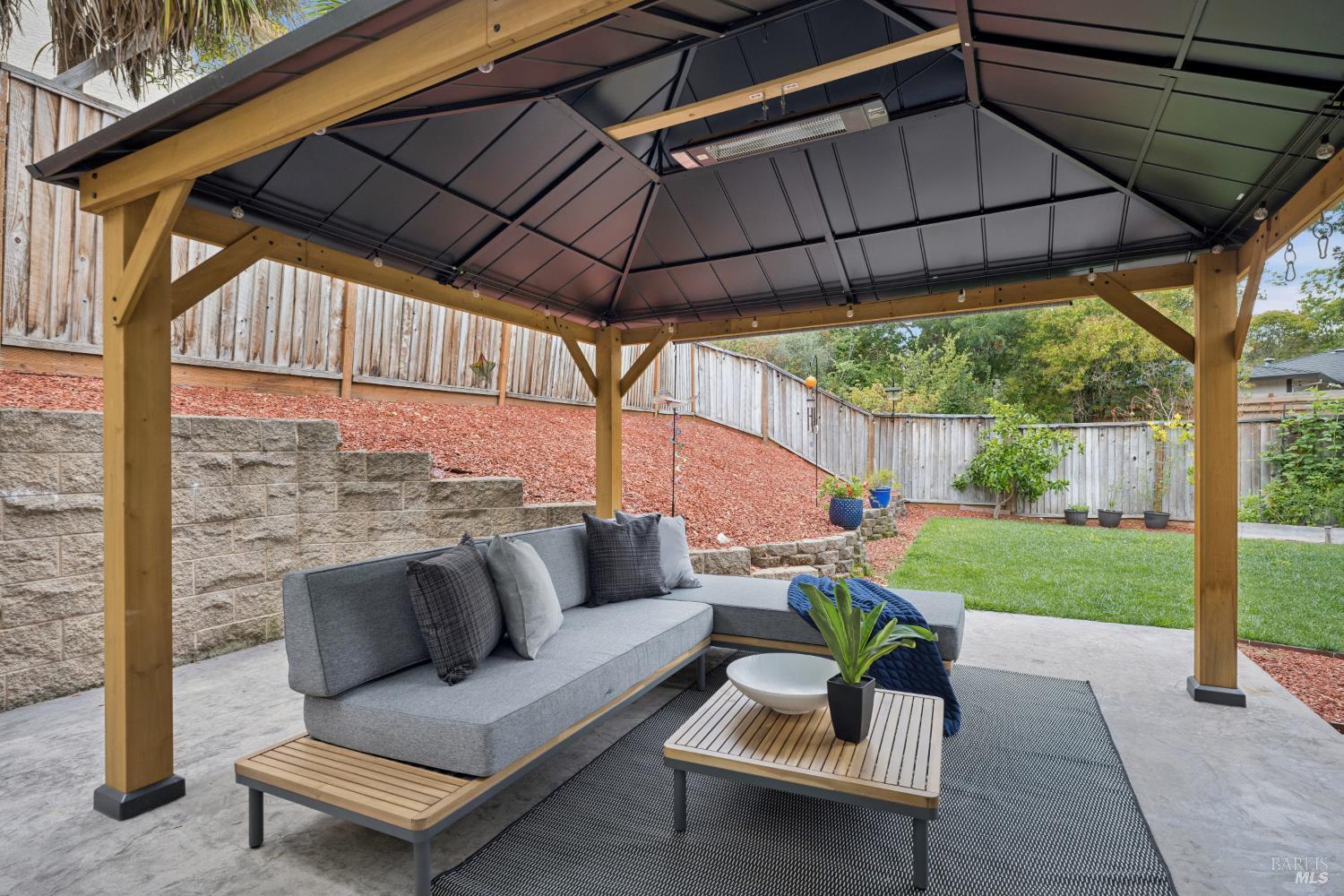 1933 Verbena Drive Santa Rosa CA 95404