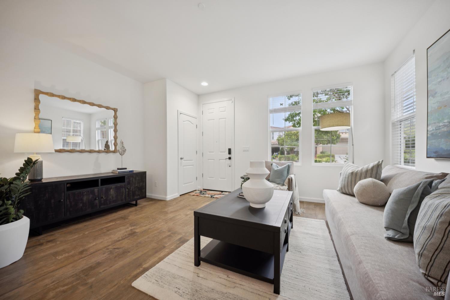 1933 Verbena Drive Santa Rosa CA 95404