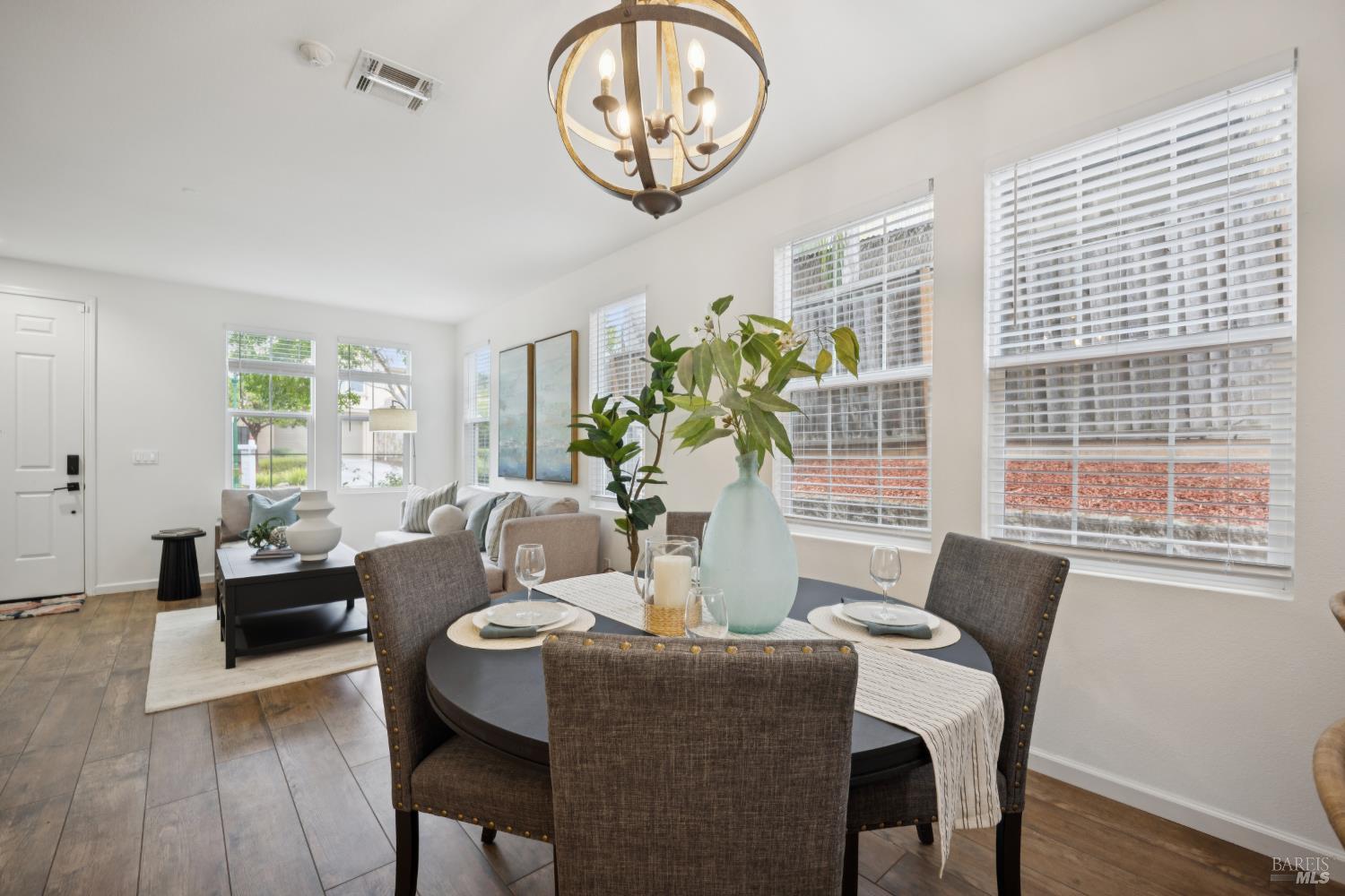 1933 Verbena Drive Santa Rosa CA 95404