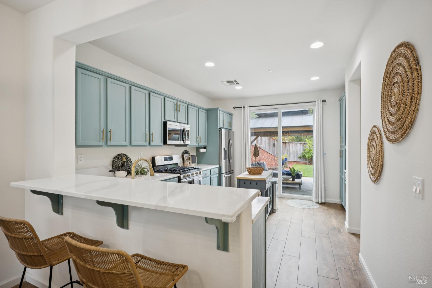 1933 Verbena Drive Santa Rosa CA 95404