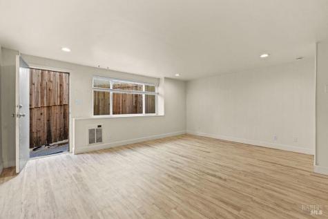 8130 Park Avenue Forestville CA 95436