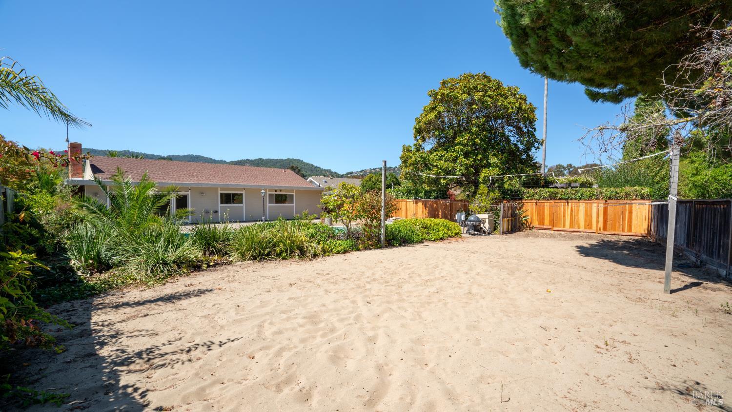 170 Riviera Drive San Rafael CA 94901