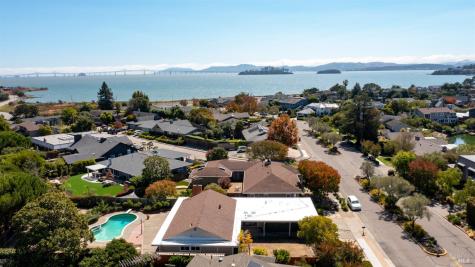 170 Riviera Drive San Rafael CA 94901