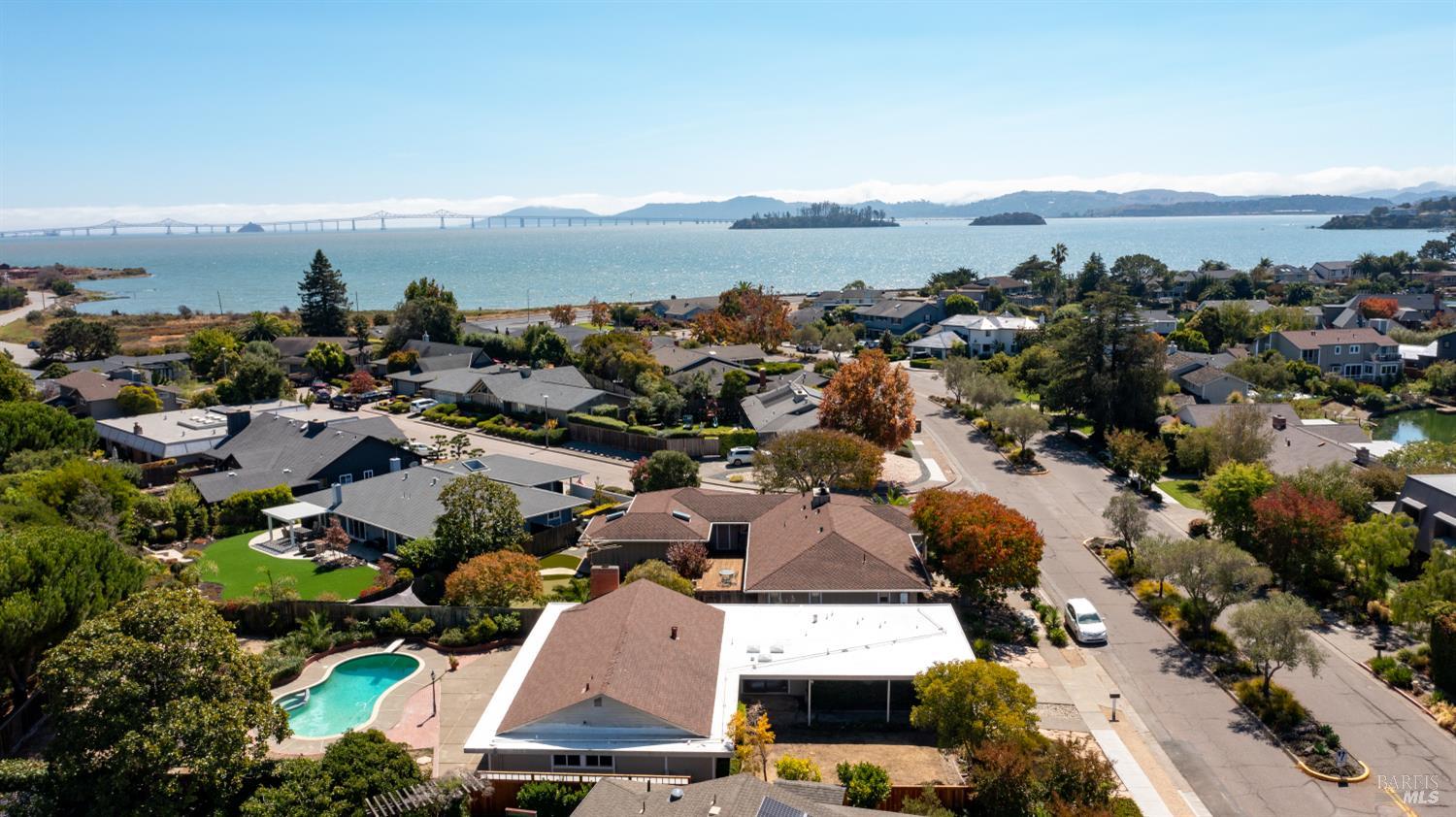 170 Riviera Drive San Rafael CA 94901