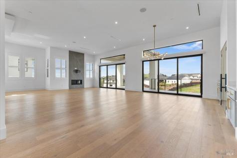 3623 Crescent Circle Santa Rosa CA 95403