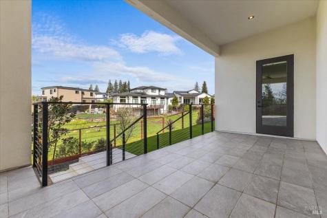 3623 Crescent Circle Santa Rosa CA 95403