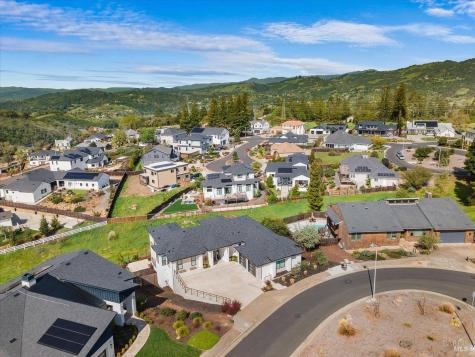 3623 Crescent Circle Santa Rosa CA 95403