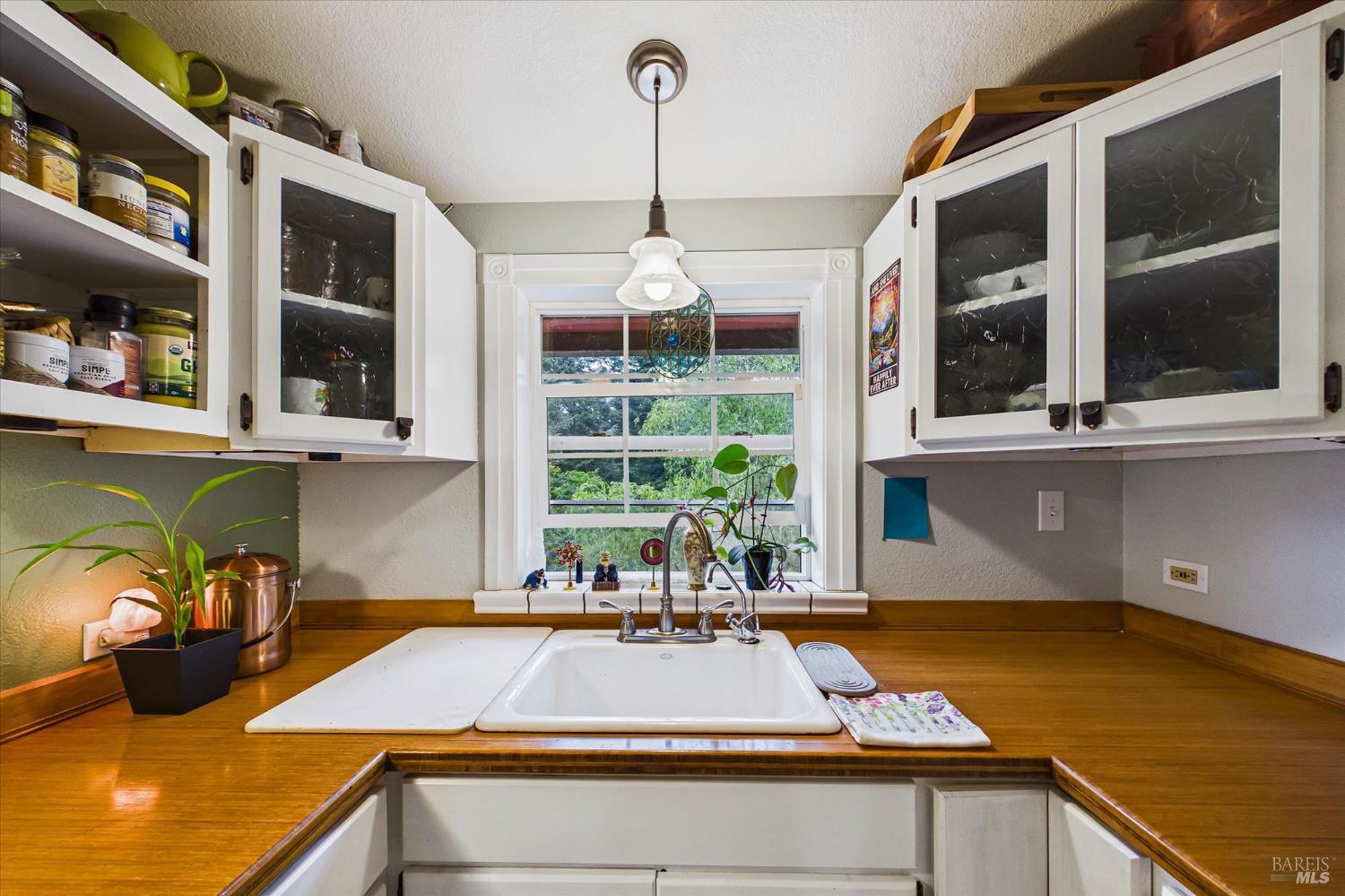 6483 Rohnerville Road Hydesville CA 95547
